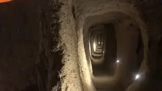 Derinkuyu Yeraltı Şehri üçüncü kata inen tünel
