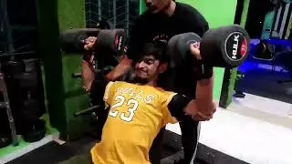 SHOULDER WORKOUT