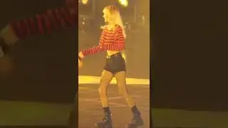 Blackpink Lisa Fan Cam SBS GAYO opening