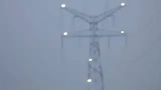 Obstruction Lighting for Transmission Towers – 24/7 Safety
