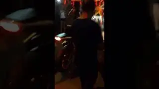 İzmir Göztepe de honda R1 lastik yakma ve ara gaz show
