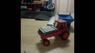 RC Tractor T-16 1/43