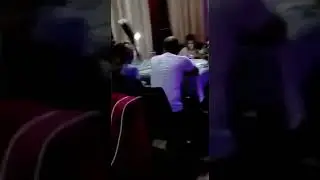 Муж пока на работе жена изменяет мужу в ресторане. И кстати муж узбек