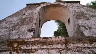 Explorando iglesia ABANDONADA