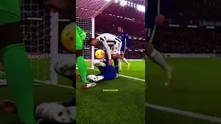DEFESAS ÉPICAS no FUTEBOL😱⚽️