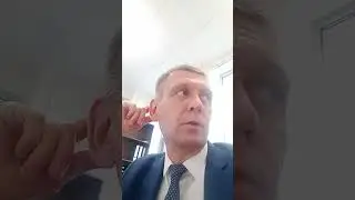 Юриспрудент рассуждает на правовые темы активненько