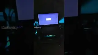 mi unica pc  es vieja  esta rota pero me deja hacer stream jugar ♥️