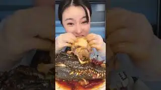для нас деликатес говяжий, для них крокодилий)))