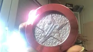 De pronto!!! Maquillándome con mi makeup nuevo de jeffre Star, fantasía!!! ✨✨
