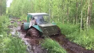 Болото , вездеход Фёдор .