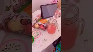 я сок еле открыла и то с помощью ножа