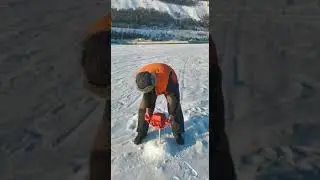 Ледобур Урал - Видео демонстрация покупателя из Северобайкальск