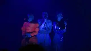 Fever Ray - Concrete Walls (Gasometer)