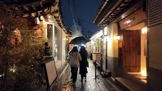 [Rain Walk] 다정한 사람끼리 우산을 쓰고 걷는 익선동 골목길, 비오는날의 여정