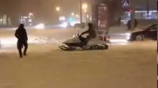 на работу на снегоходе! зима 2014