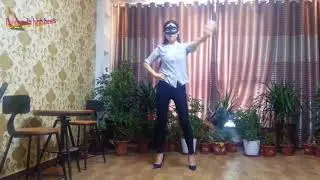 Jumping with high heels #5