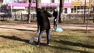 Весенняя промывка сквера на Серпуховском валу