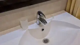 Отеле «Солнечный»  Номер так себе