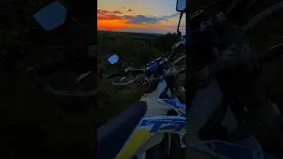 Подпишись ❤️ репост 🙏🏼 #like #likeme #motoland #motorcycle #motolove #enduro #vibes #good #bikelife