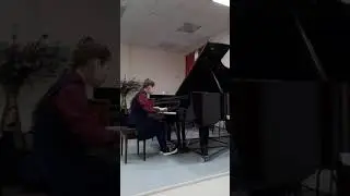 ОНЛАЙН АКЦИЯ «С ЛЮБОВЬЮ К МАМЕ» Акимова Арина