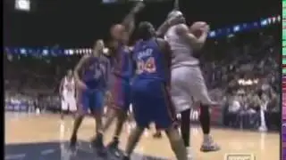 Vince Carter nice 360 layup and foul vs Knicks 2006 season