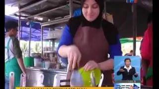 Gadis cun Itali penebar roti canai di Alor Setar Kedah (Viral Video Malaysia 2015)