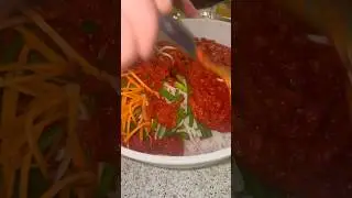 Муж готовит КИМЧХИ #готовимдома #кимчи #корейскаяеда #остраяеда #food #моменты #еда #едаялюблютебя