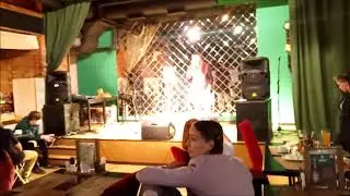 Выступление Ольги Мухиной (Fly Record) на "Зубрах поэзии"