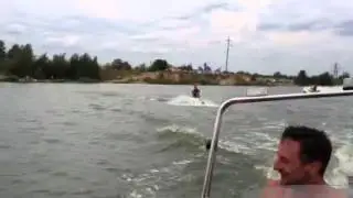 Первый раз на водных лыжах