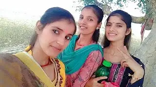 हम गए प्रसाद चढाने 🙏🥰🤗  ||@aryankaushik302