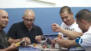 Técnico Electricista Industrial