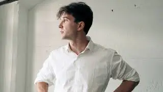 «Можно объехать весь мир...» - Максим Калужских (Аня Захарова)