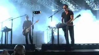 nine inch nails - Terrible Lie - NIN|JA - 6/10/09 (HD)