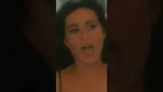 Aşkınla başım dönerken, vursalar ölemem! #shorts
