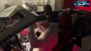 У БУСТЕРА НОВАЯ ДЕВУШКА!!!