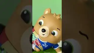 2024 Euro Cup Mascot Figurine Albärt Bear Souvenir ⚽🥅🥤💶 Merchandise Toy Statue 