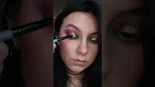 Grungy look using Dieverune Cosmetics Gloomy Gardens #dieverunecosmetics #makeuptutorial #grungy