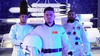 UZAY ÜSSÜNDE GİZLİCE BİR GECE - Rokete bindim