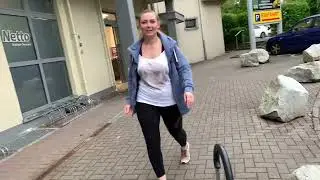 Украинцы в Германии. Пошли в Netto.