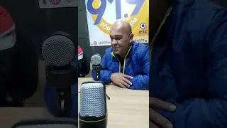 bate.papo na rádio por sol  tony puma fabio e apresentador andre 2