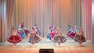 Образцовый ансамбль танца «Карусель». Танец «Святки всмятку»