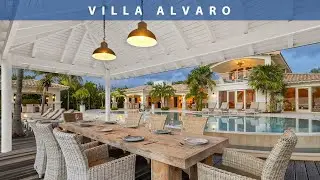 In the Heart of Bonaire: This Oceanfront Mediterranean Villa with 5 Bedrooms and Stunning Sea Views!