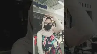 Cewek jilbab dan pepaya super jumbo
