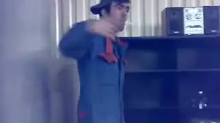 🇹🇯🦁Самый крутой Гангстер, авторитет Таджик танцует от души! (Шери нари точик бача), лев Таджик 🇹