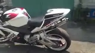 Honda Fireblade 954  2004 Обзор 360 градусов