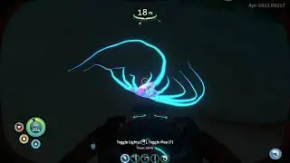 Releasing Alien Containment into the spawn | Subnautica