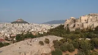Ξεχωριστός γάμος στον Άγιος Νικόλαο Γλυφάδας και στο Κτήμα Γαλάζιο