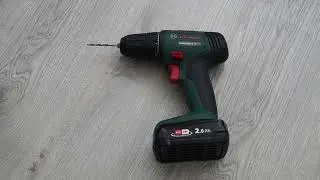 Проверка дрели-шуруповерта Bosch UniversalDrill 18V 06039D4005 на биение патрона