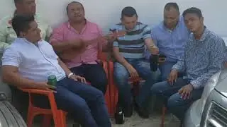 Vitico Castillo - “La Otra Parte De La Baja   Pa Que Se Lo Cepillen Y Enamorén Gente