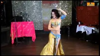 Natika Dancing to 